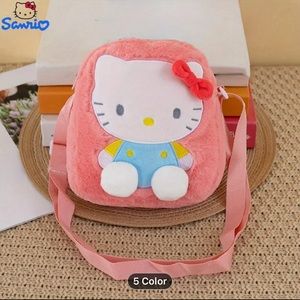 Hello Kitty crossbody bag